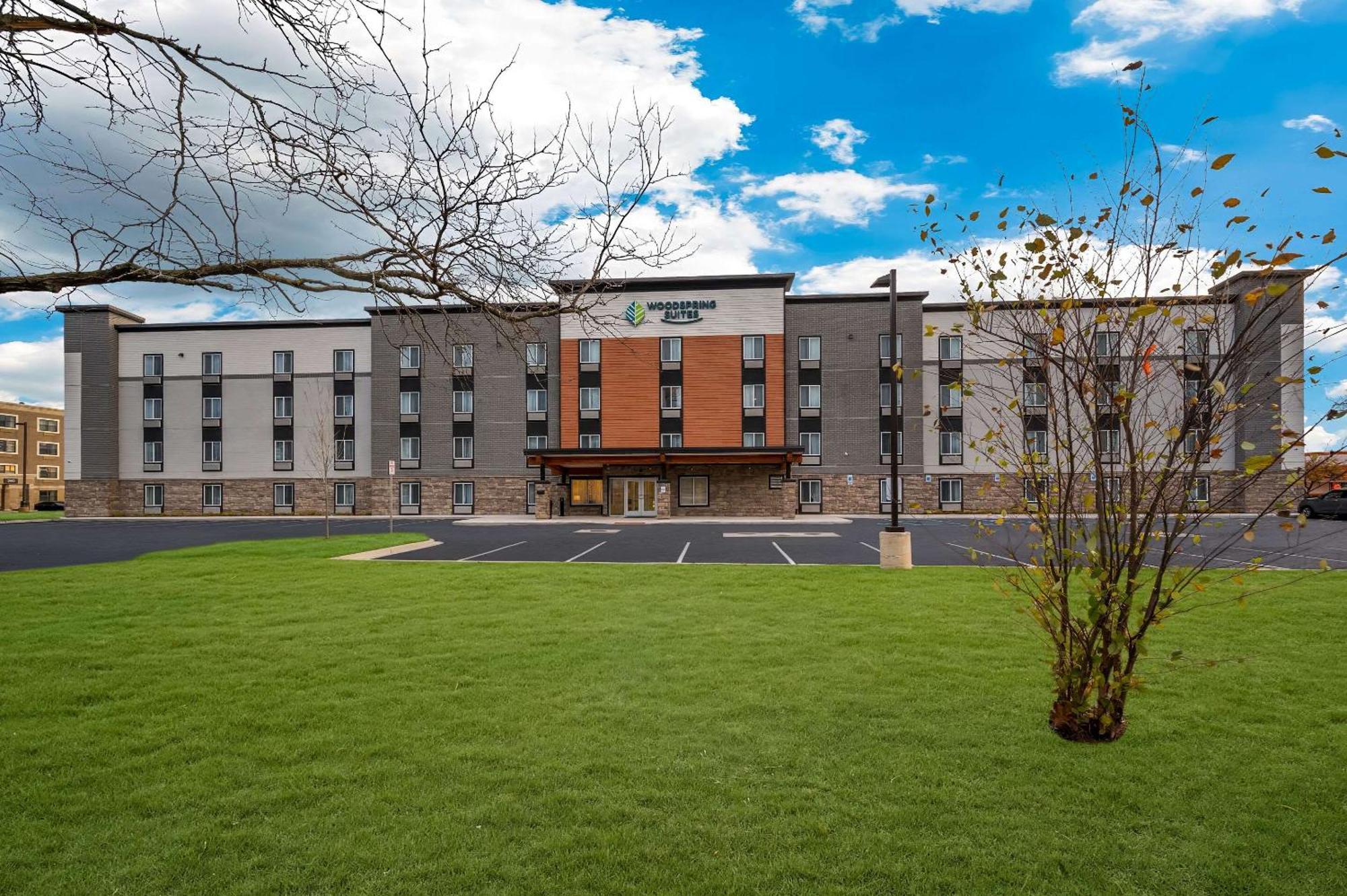 Woodspring Suites Dearborn Detroit Exterior foto